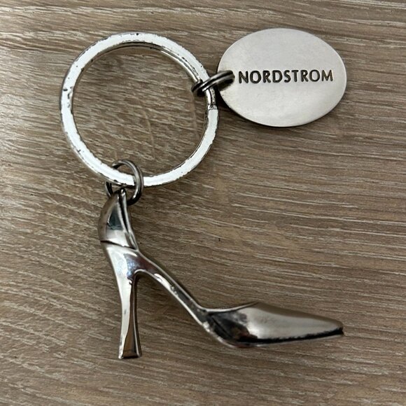 NORDSTROM novelty woman's shoe keyring/bag charm - Picture 1 of 2